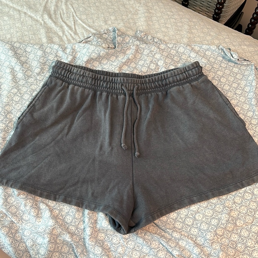 Aero sweat shorts